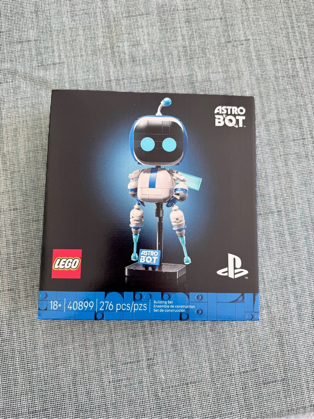 LEGO PlayStation Astro Bot 40899 New and Sealed